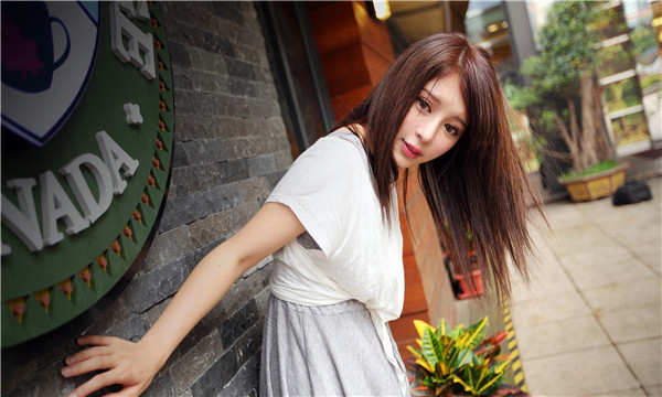 邯山想找一个女性生孩子给报酬-｛找个女人生孩子多少钱｝